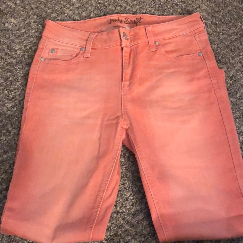 Capri Jeans